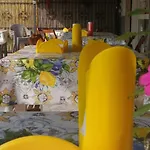 Dei Limoni Vila *