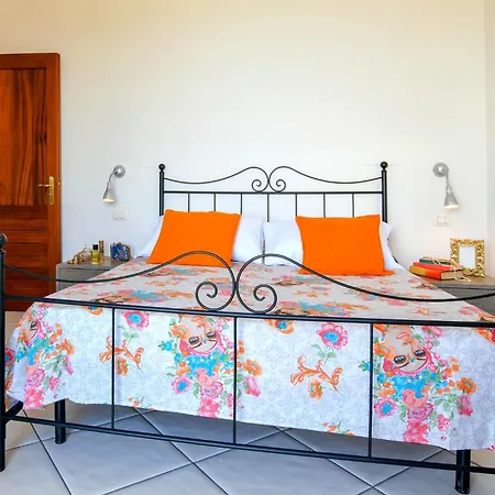 Dei Limoni Vila